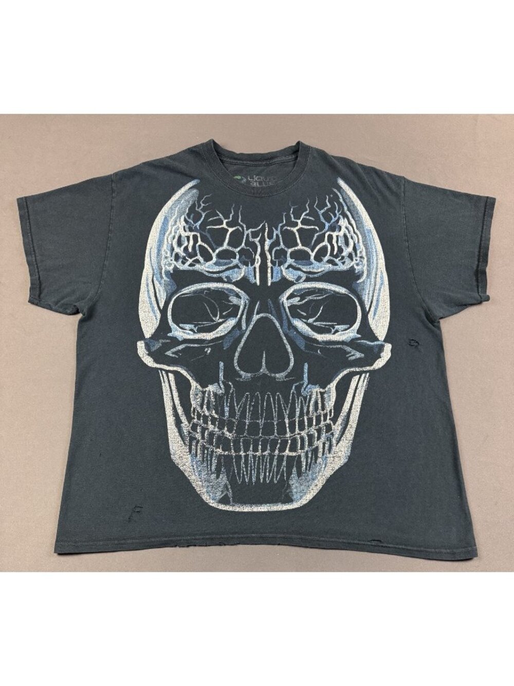 Rare Vintage Y2K Liquid Blue Skull Art Big Graphic Thrashed Black Sun Fade XL